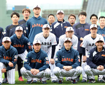 侍アドバイザーのダルビッシュ「またマイアミで」 宮崎最後の夜の決起集会を報告 SNS「豪華な集合写真！」「次の約束めっちゃいい」