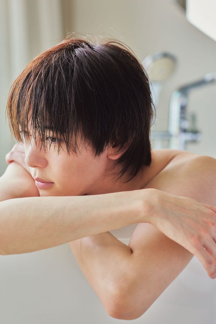 内藤秀一郎1st写真集「一」(提供写真)