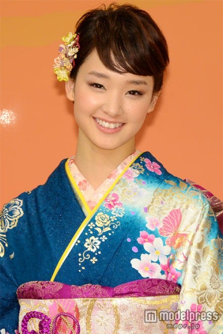 2013年も女優・剛力彩芽の活躍に期待!