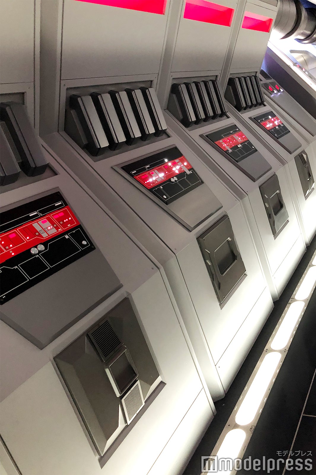 「スター・ウォーズ：ライズ・オブ・ザ・レジスタンス」（C）モデルプレス（C）Disney／Lucasfilm Ltd. （C）& TM Lucasfilm Ltd.