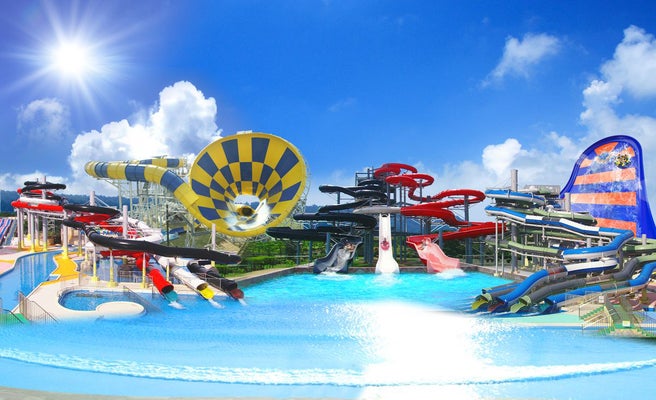 世界初巨大スライダーもお披露目 芝政ワールド でプール開き ナイトプール営業も 女子旅プレス 世界初巨大スライダーもお披露目 芝政ワールド でプール開き ナイトプール営業も 女子旅プレス