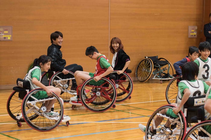 E-girls Aya「夢の課外授業」に先生として参加(画像提供:所属事務所)