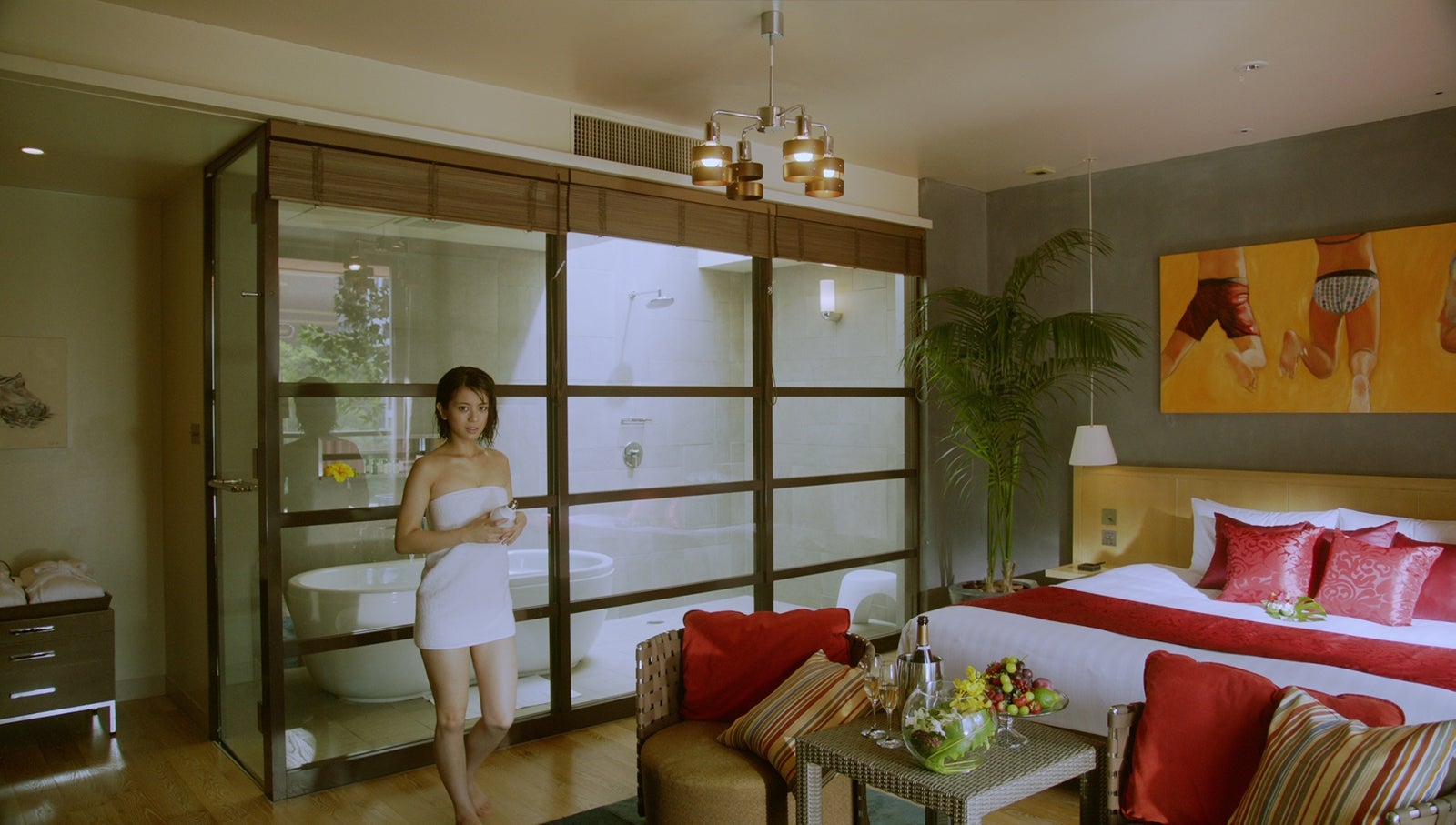 吉崎綾（写真提供：所属事務所）