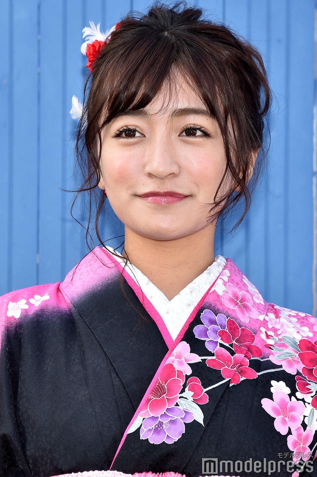 ☆HOSHINO （C）モデルプレス