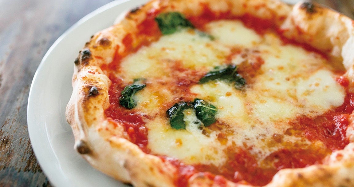 出来立て熱々のピッツァ／画像提供：南都