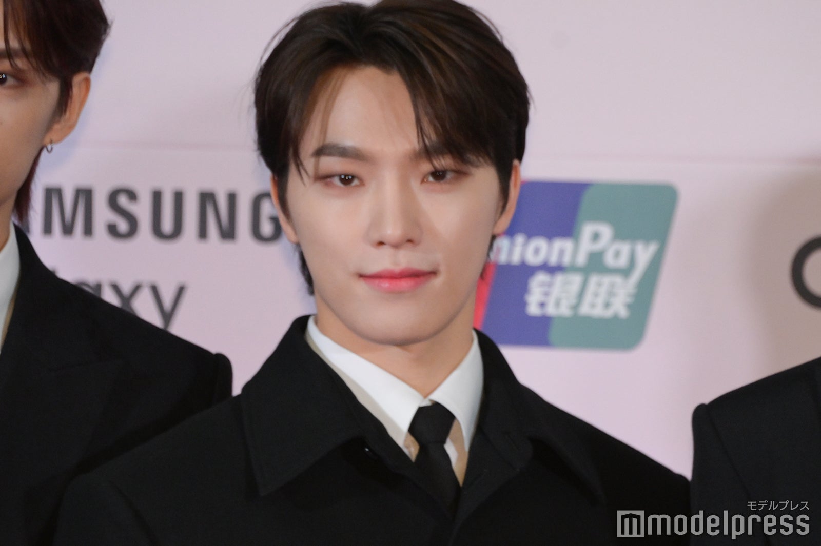 DINO（ディノ）／SEVENTEEN（C）モデルプレス