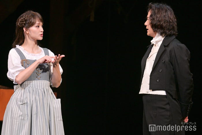 剛力彩芽、稲垣吾郎(C)モデルプレス