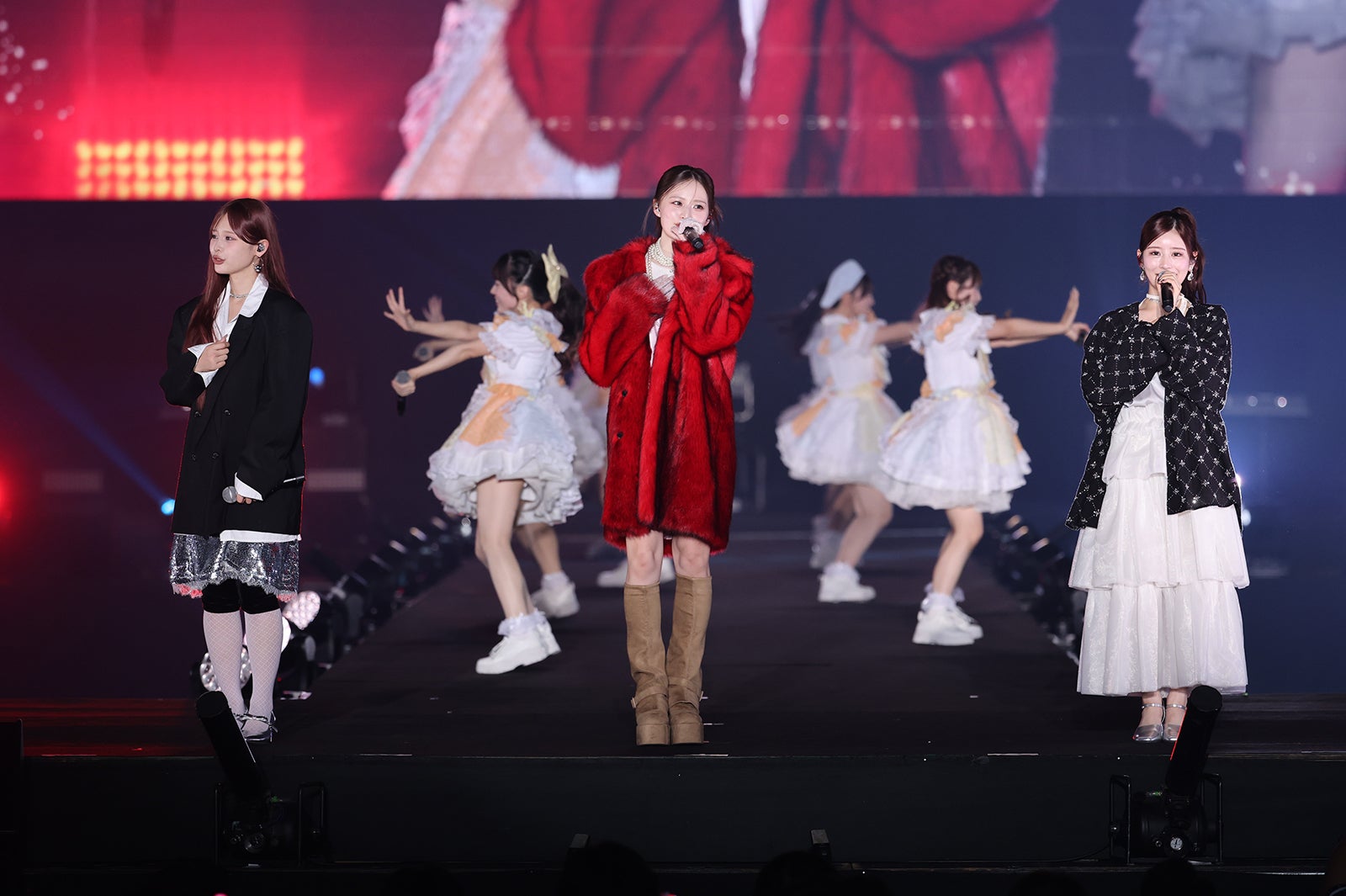 村川緋杏、立花琴未、月足天音（C）KAWAII LAB. COLLECTION produced by TGC