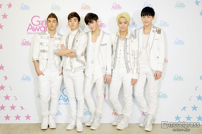 NU’EST（左から）ベクホ、アロン、レン、JR、ミンヒョン