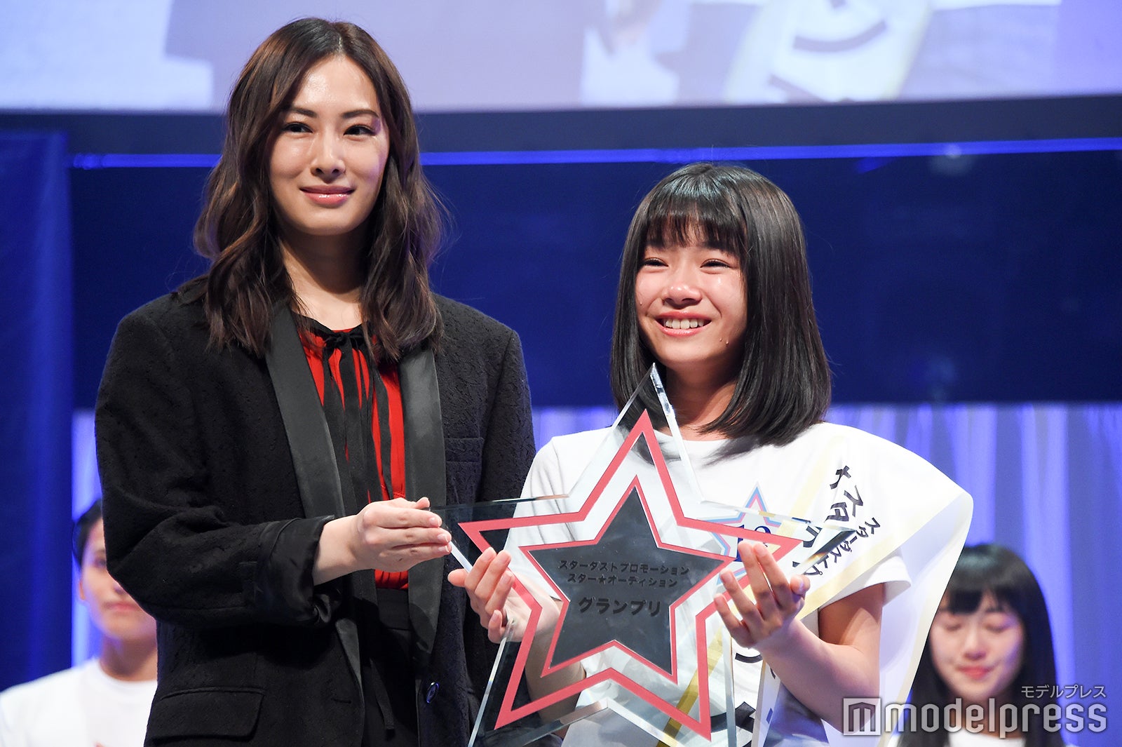 北川景子、渡邉心結さん （C）モデルプレス