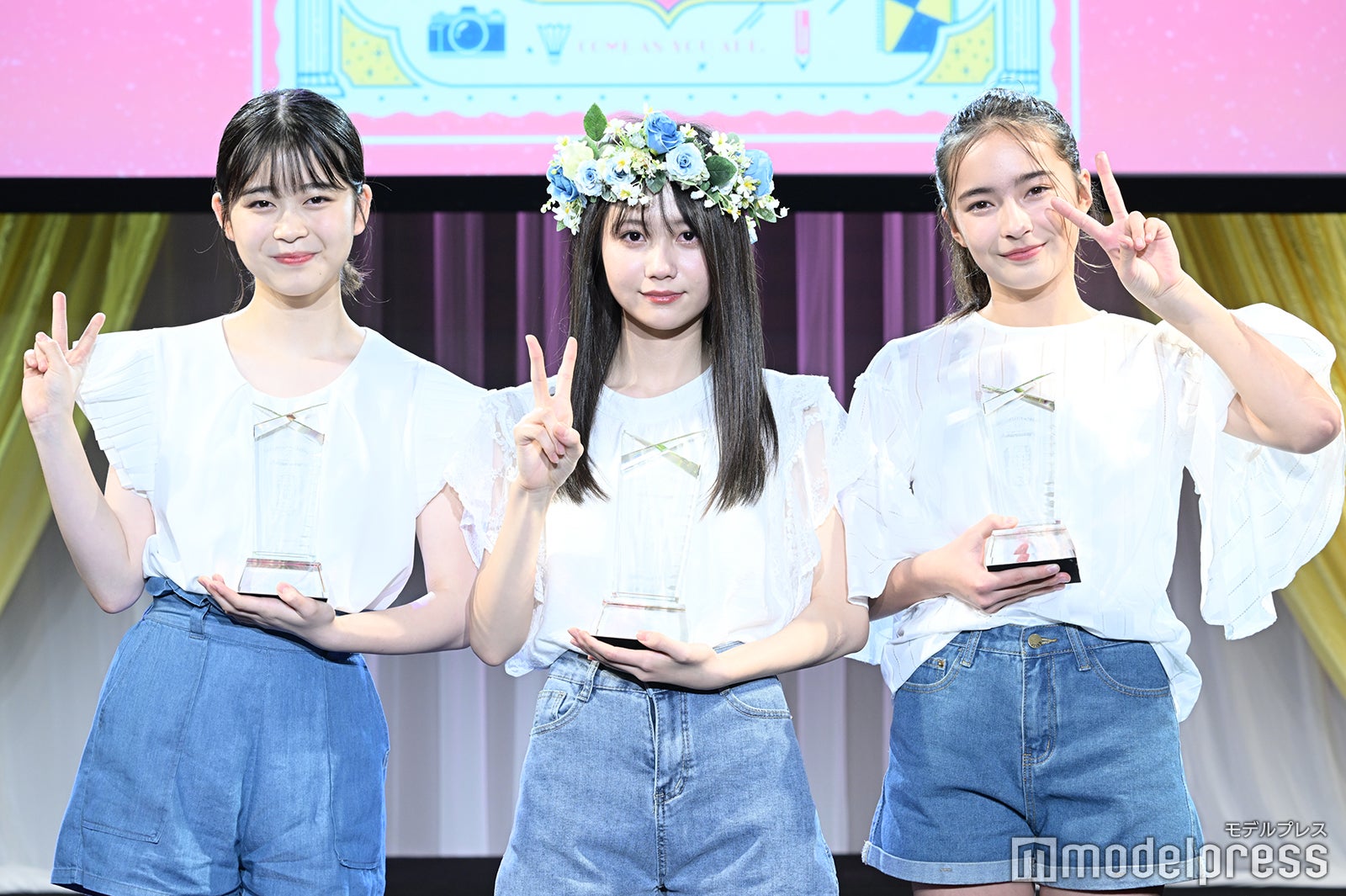 横田真子さん、堀川梨子さん、マクレラン佳来さん（C）モデルプレス