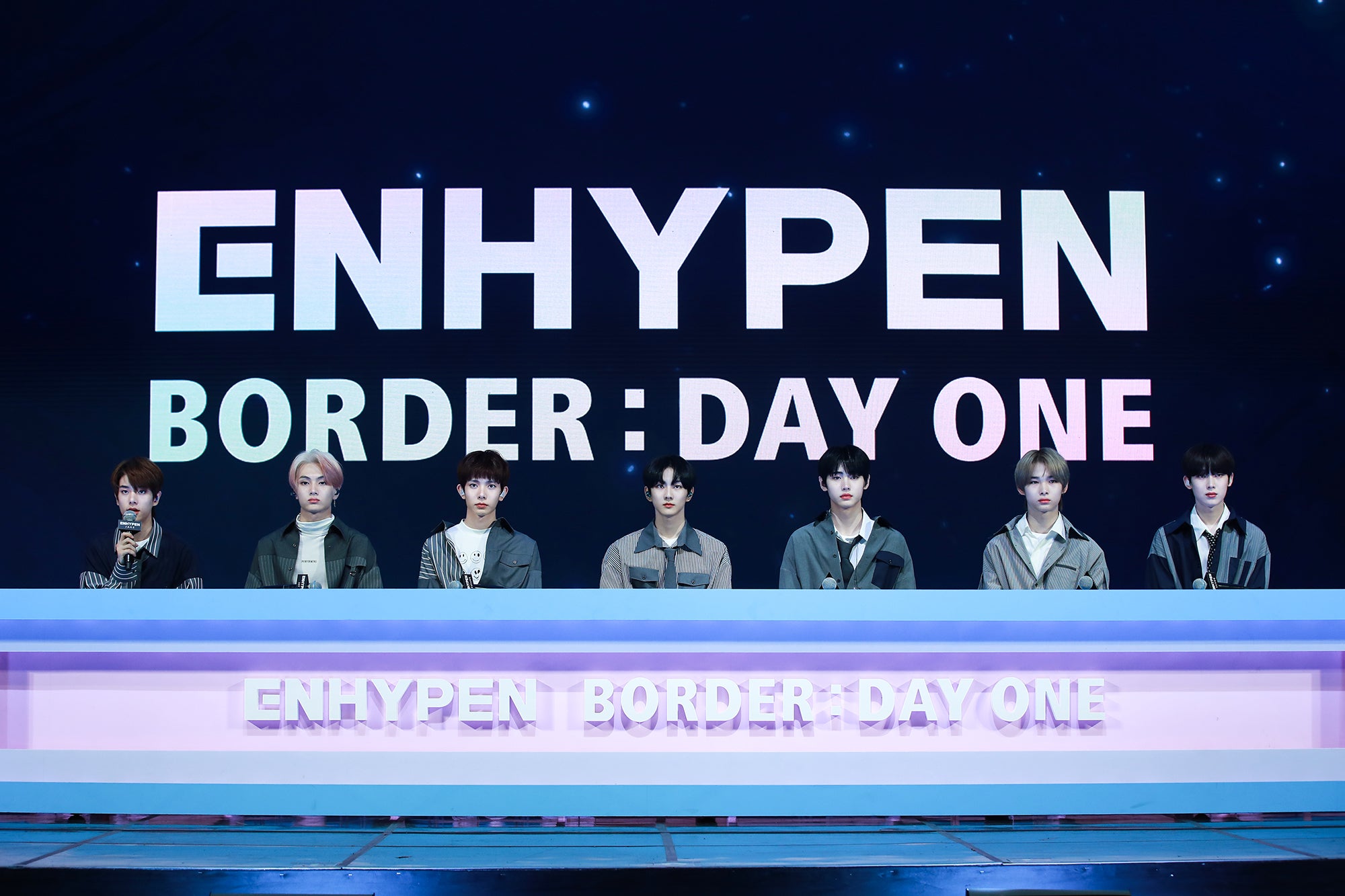 JAKE、JAY、HEESEUNG、JUNGWON、SUNGHOON、NI-KI、SUNOO（C）BELIFT LAB