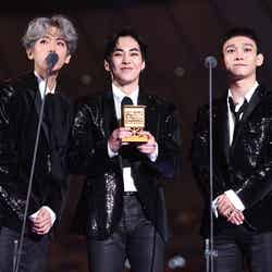 EXO-CBX（C）CJ E&M Corporation, all rights reserved