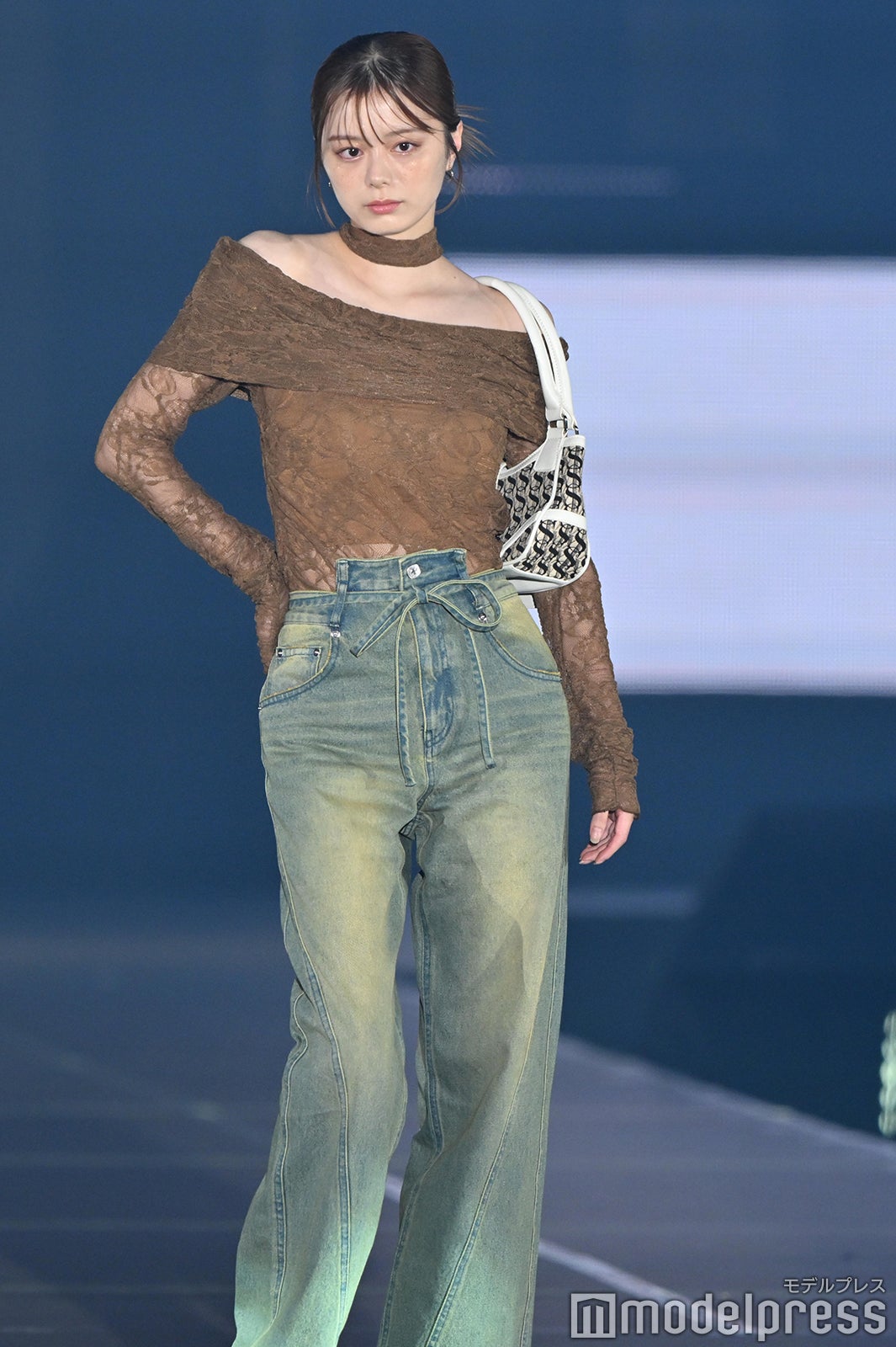 （C）モデルプレス