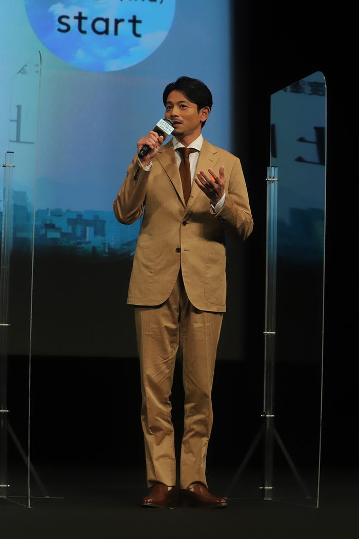 吉沢悠 (C)2022 東北新社