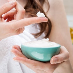 シャンプーの使用期限に注意 開封後はいつまで使える モデルプレス シャンプーの使用期限に注意 開封後はいつまで使える モデルプレス
