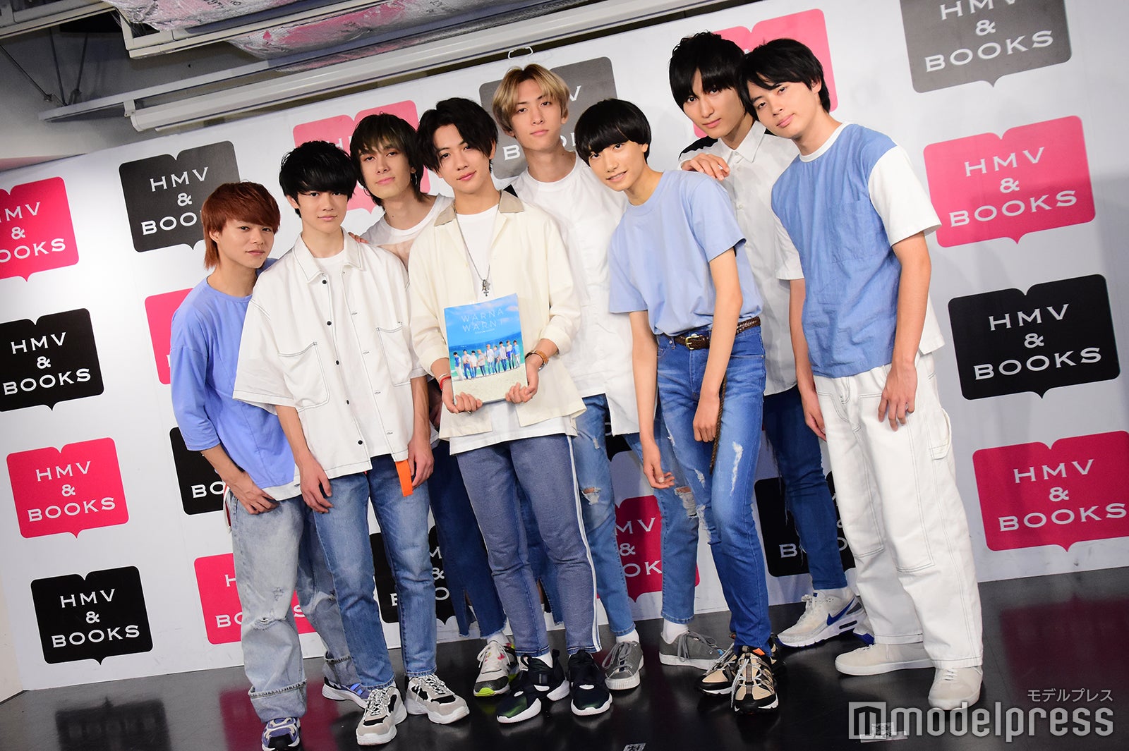 （前列左から）伊藤壮吾、田中洸希、柴崎楽、松村和哉（後列左から）志村玲於、ジャン海渡、古川毅、飯島颯（C）モデルプレス