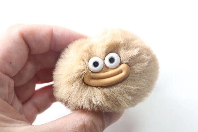 セリア キーホルダー セリアの癖のあるキーホルダー