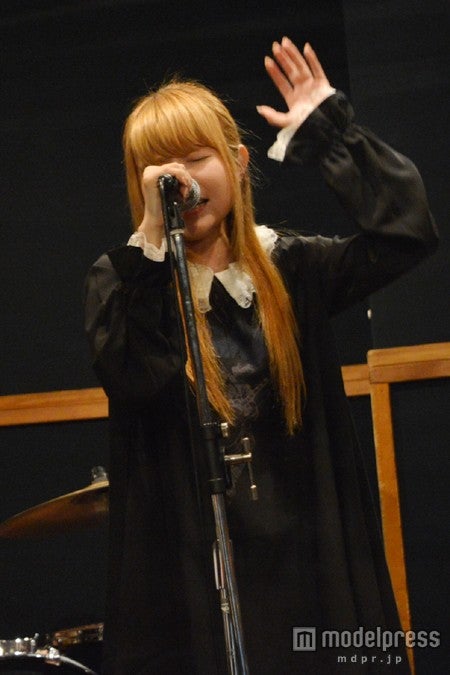 “Milky Bunny”（ミルキーバニー）こと益若つばさ