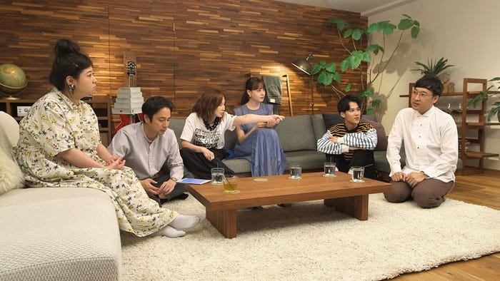 馬場園梓、徳井義実、YOU、トリンドル玲奈、葉山奨之、山里亮太「TERRACE HOUSE TOKYO 2019-2020」6th WEEKスタジオ特別編(C)フジテレビ/イースト・エンタテインメント