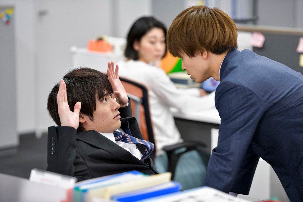 赤楚衛二、草川拓弥／第9話より（C）豊田悠／SQUARE ENIX・「30歳まで童貞だと魔法使いになれるらしい」製作委員会　