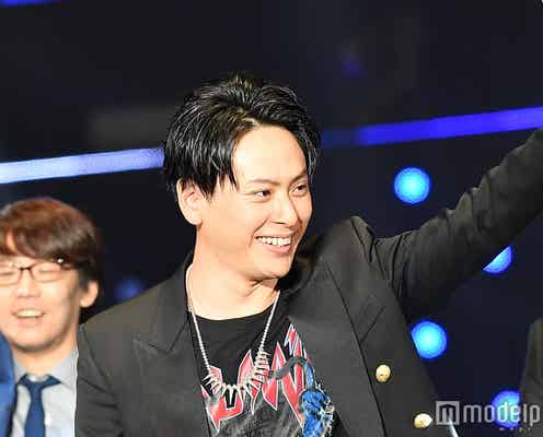 三代目JSB山下健二郎、乃木坂46新内眞衣とシークレット登場で歓声「人気エグいな」<TGC2017A/W>