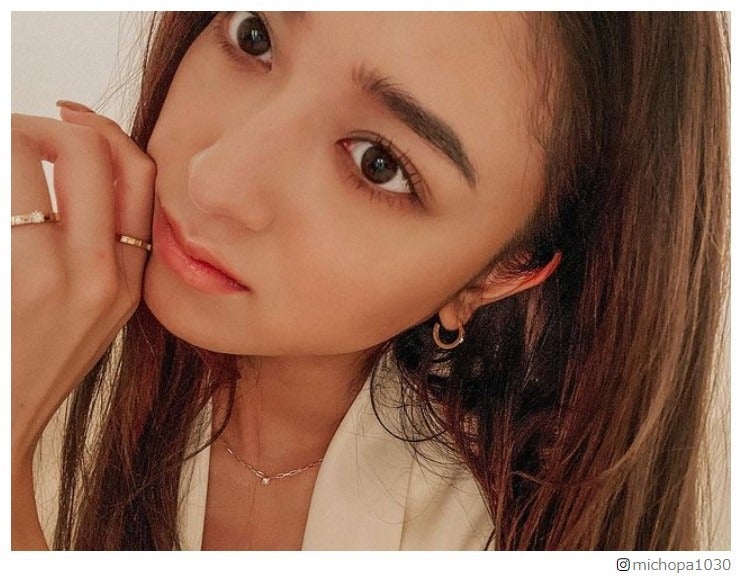 みちょぱ、“カラコン無し”の裸眼ショットに絶賛の声「印象変わる」「綺麗」