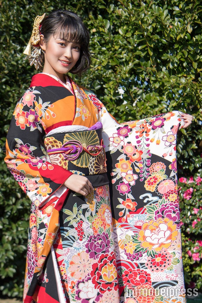 吉本実憂(C)モデルプレス