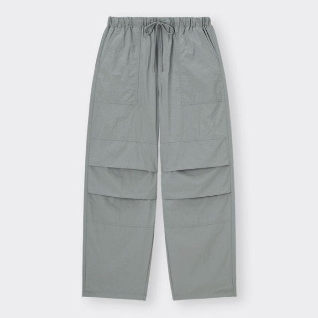 GU　今旬パンツ　値下げ　おトク　パラシュートパンツ