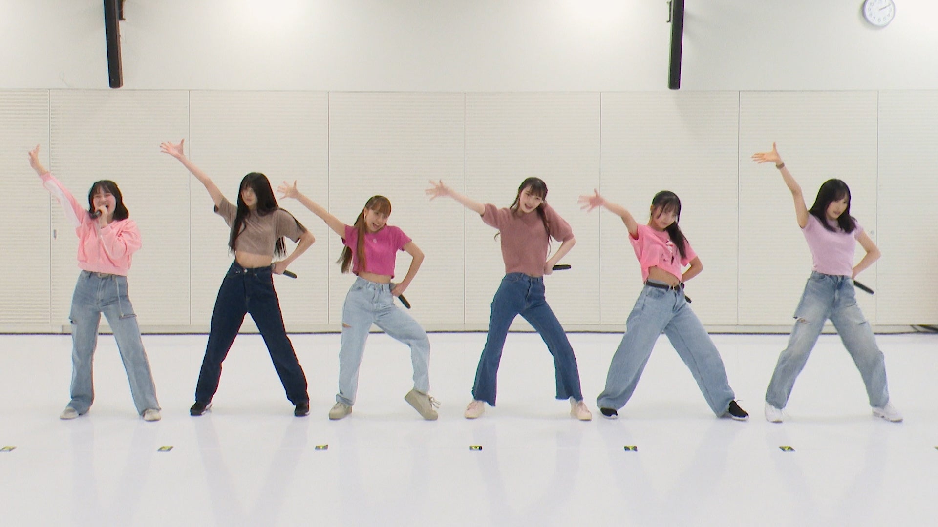 「OUT OF 48」第13話より（C）NTV