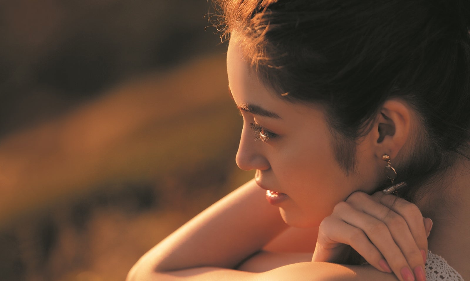 楓 ファースト写真集「ねえ、聞いて！！」より（画像提供：小学館）