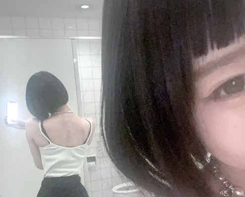 あの、オン眉&美脚際立つ姿に「可愛すぎる」「スタイル抜群」と反響