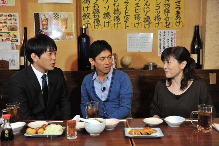 安住紳一郎アナウンサー、薬丸裕英、岡江久美子さん(C)TBS