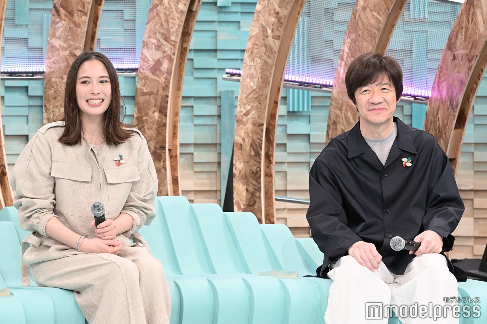 広瀬アリス、内村光良（C）モデルプレス