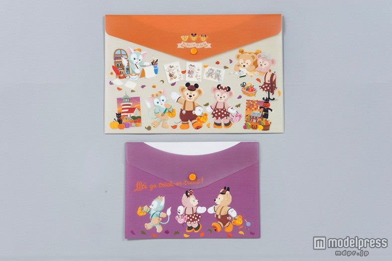 TDS：フラットケースセット￥1200（C）Disney