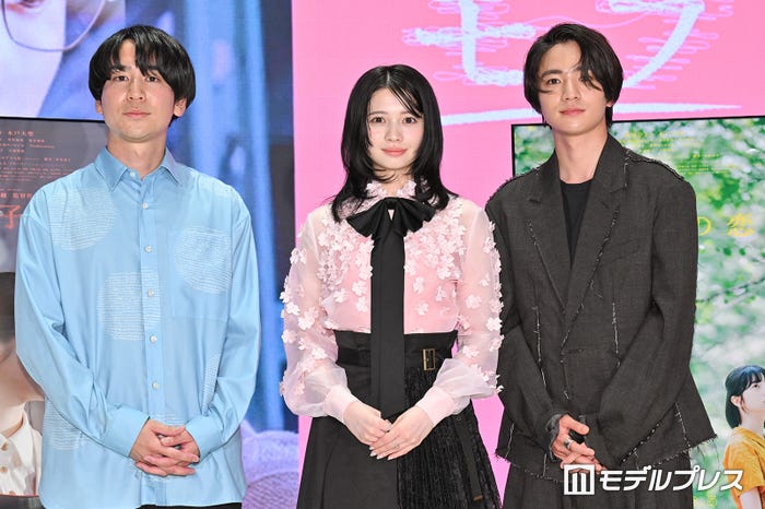 風間太樹監督、桜田ひより、木戸大聖(C)モデルプレス