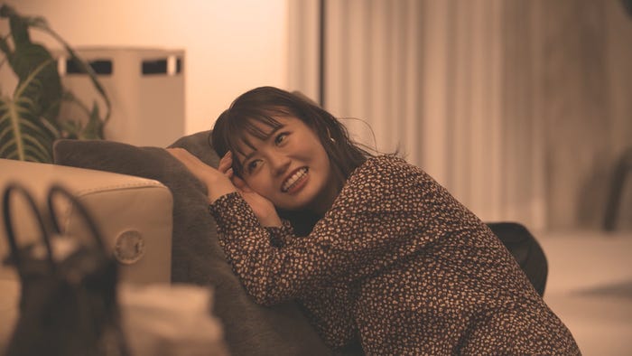 井口綾子「ダブルベッド」(C)TBS