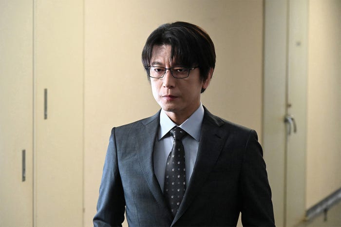 及川光博「潜入兄妹 特殊詐欺特命捜査官」第9話(C)日本テレビ