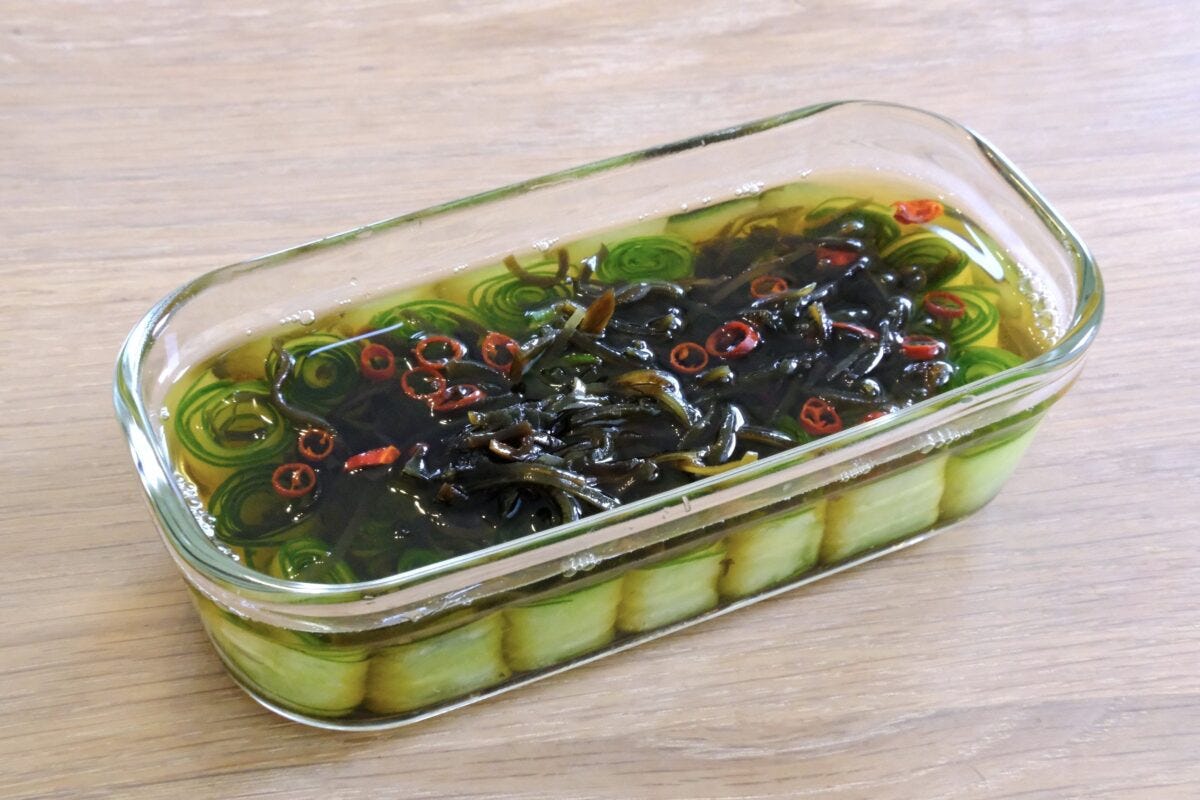 くまの限界食堂　きゅうりのやばい漬け