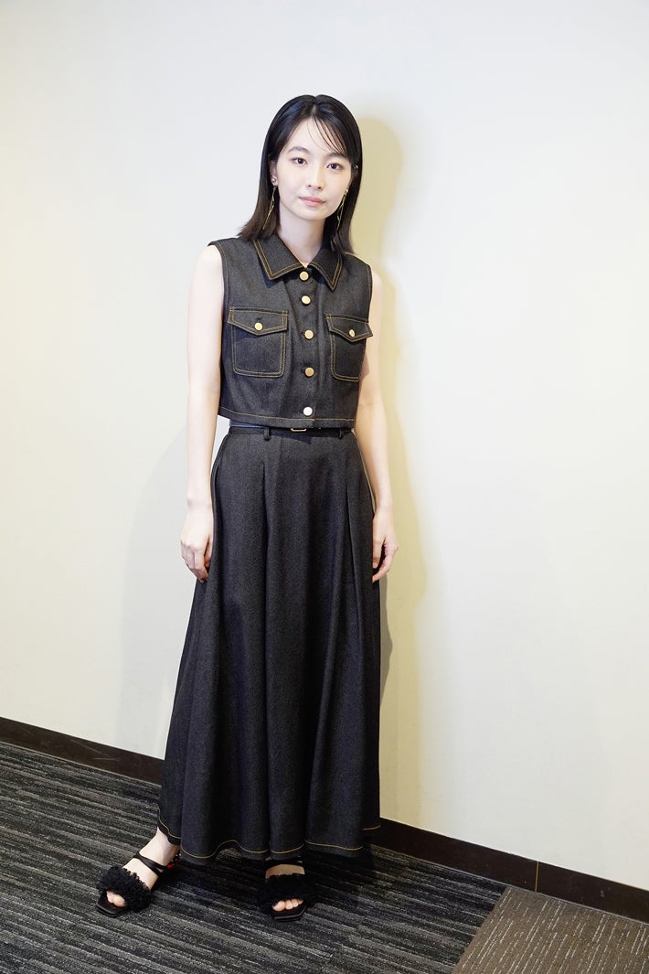 中田乃愛／ヘアメイク：坂本怜加、スタイリスト：藤井エヴィ（提供写真）