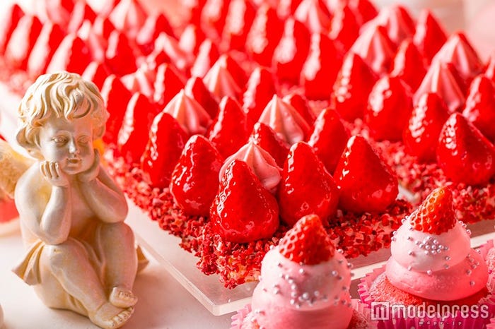 ヒルトン東京「ストロベリーデザートフェア」(画像提供:ヒルトン東京)