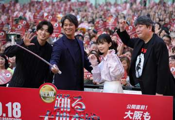 織田裕二 14年ぶり「踊る」続編「諦めかけてた」 前作で「ファイナル」に「あらっ？！」 大阪イベントで「和久さん…」天に手を振る