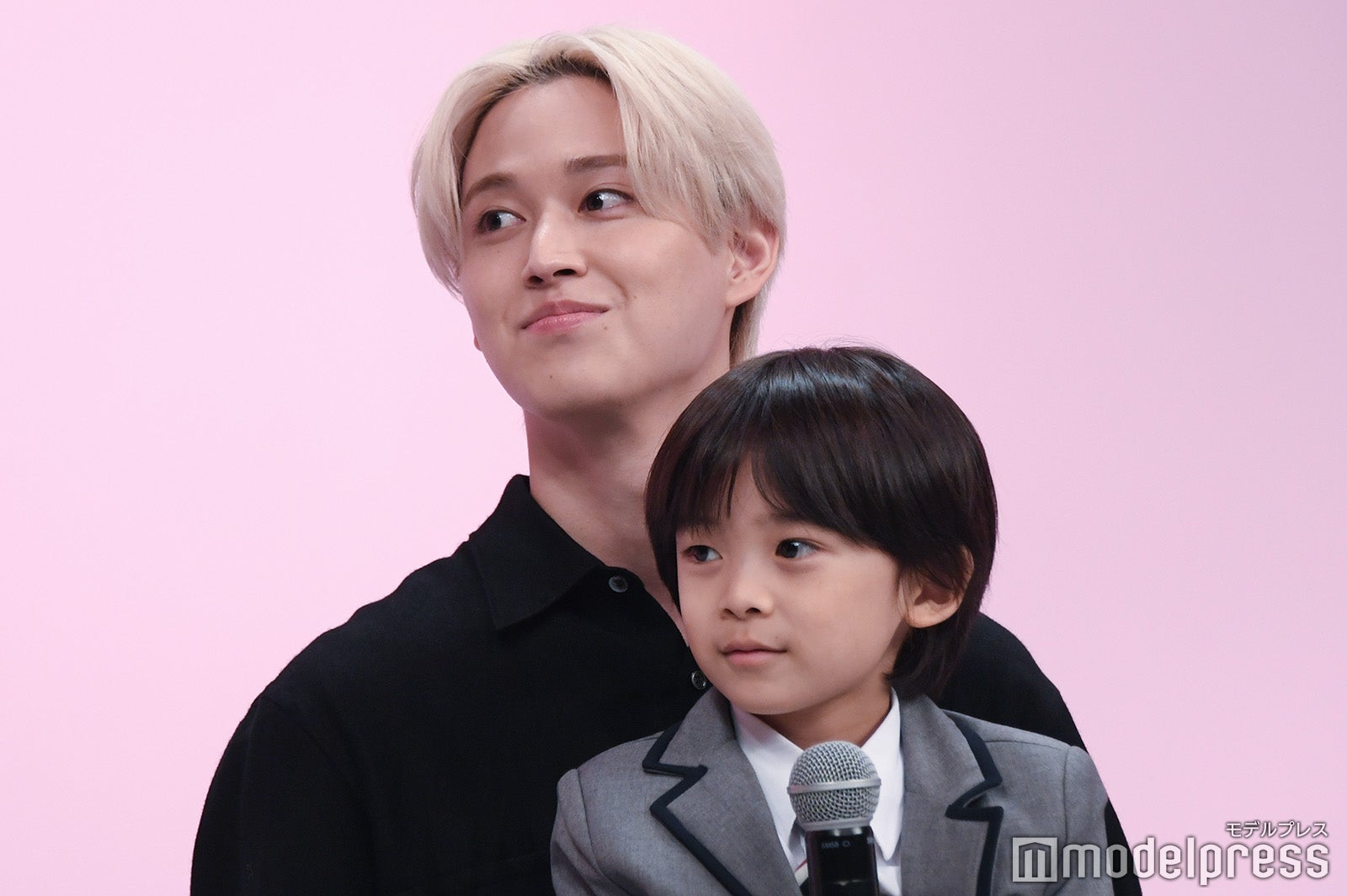 白岩瑠姫、佐藤大空（C）モデルプレス