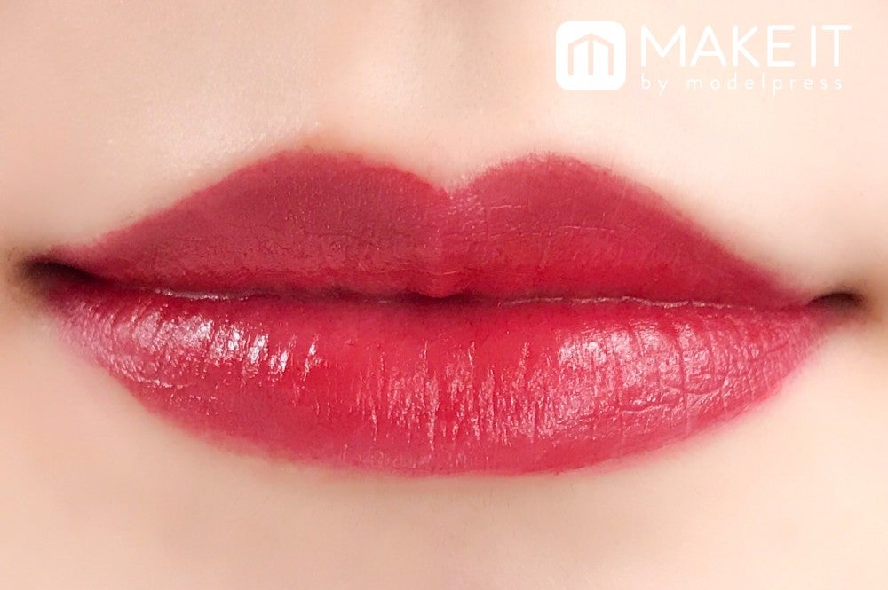 LAURA MERCIER／ルージュ エッセンシャル シルキー クリーム リップスティック／30 使用 (C)メイクイット