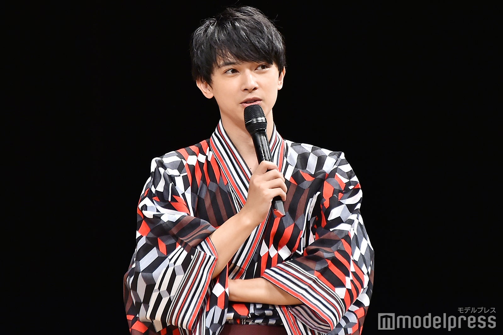 吉沢亮 （C）モデルプレス