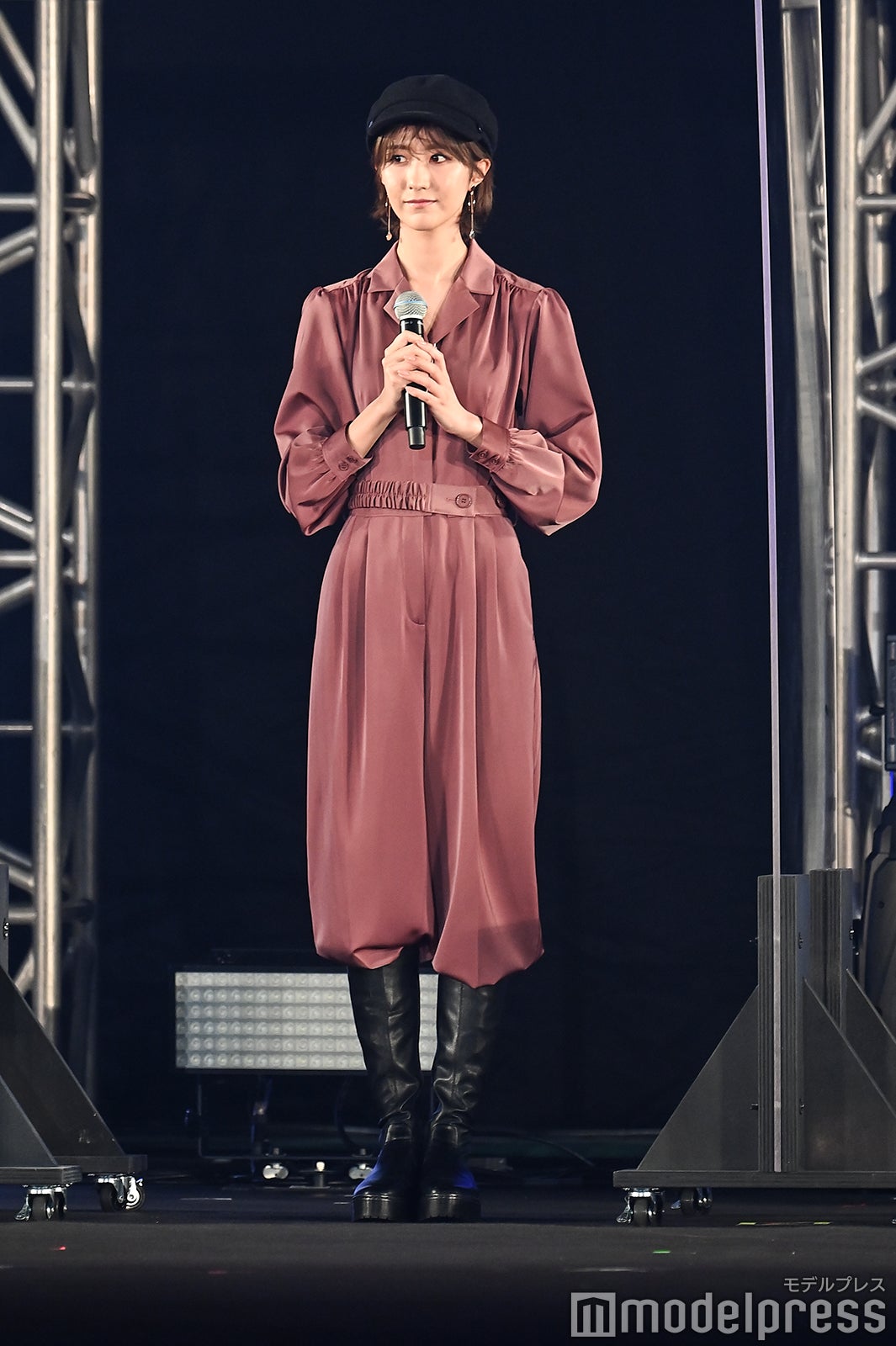 土生瑞穂（C）モデルプレス