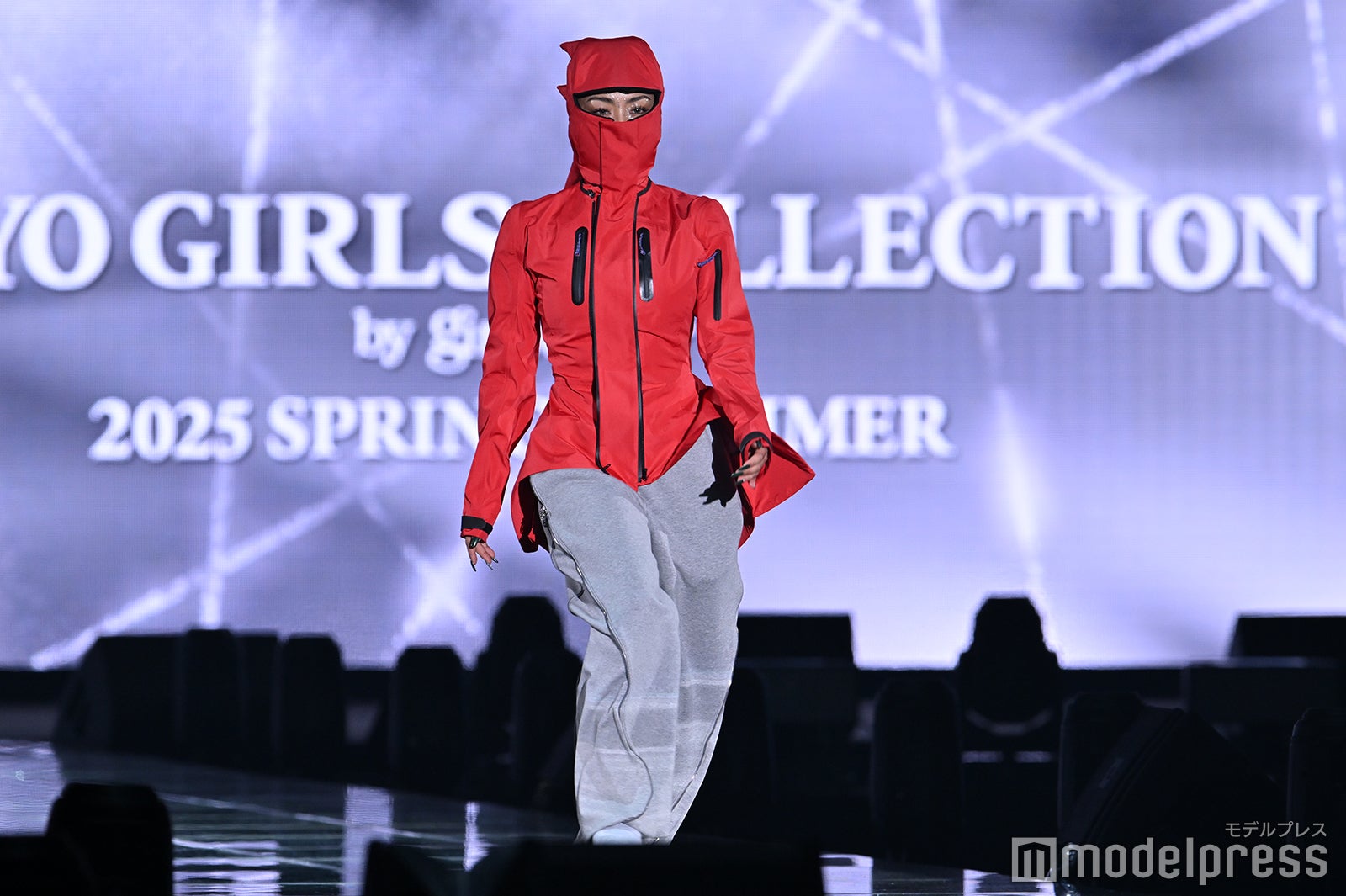 （C）モデルプレス