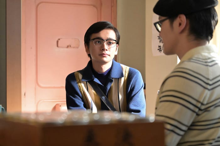 北村匠海、眞栄田郷敦「あんぱん」第117話(C)NHK