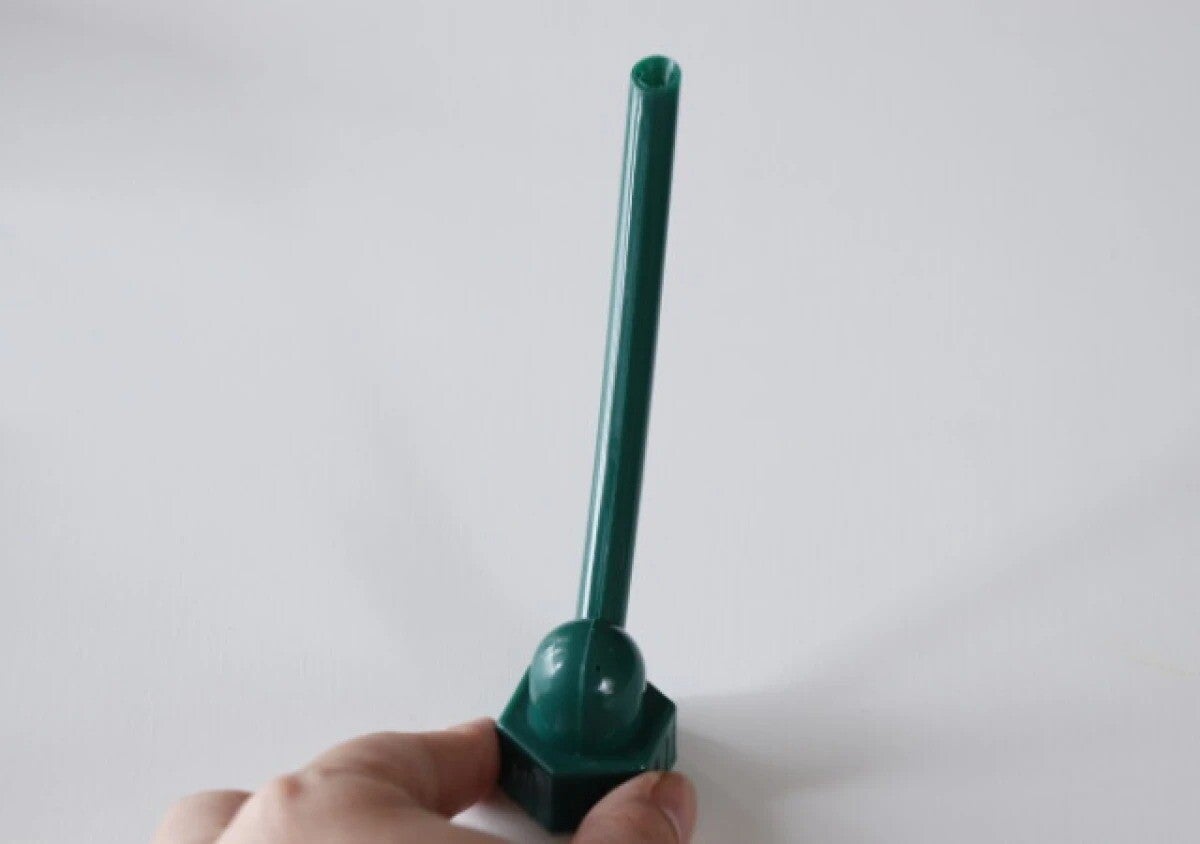 100均で買って大成功！「こういうのずっと欲しかった！」コスパも抜群な園芸グッズ