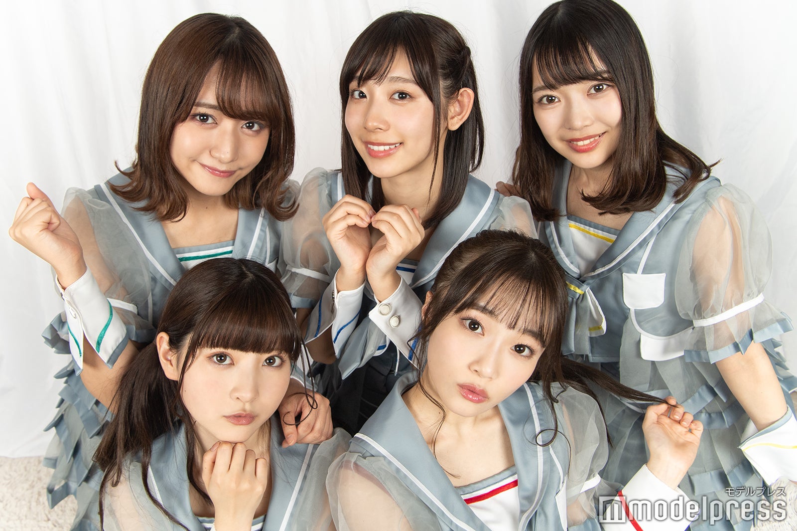 ＃ババババンビ／（後列左から）池田メルダ、水湊みお、吉沢朱音（前列左から）小鳥遊るい、岸みゆ（C）モデルプレス